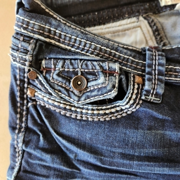 Stylish Blue Women's Jeans - Picture 6 of 10